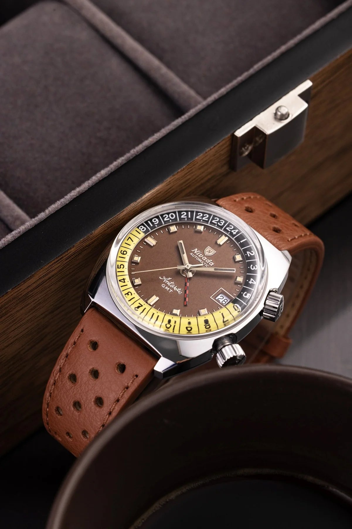 ANTARCTIC GMT - TROPICAL